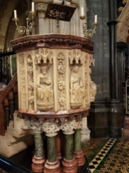 A spectacular pulpit.