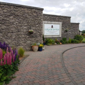 The entry to Aghadoe Heights Hotel and Convention Center.